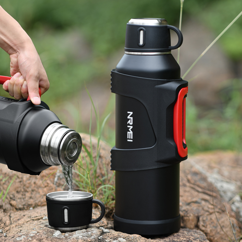 Portable Water Filter - Brocca isolata in acciaio inossidabile con