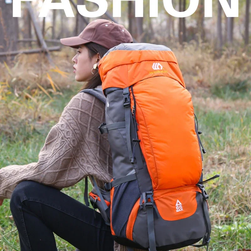 Zaino da trekking e campeggio  - Lightweight Backpack 65L recensione e prezzo