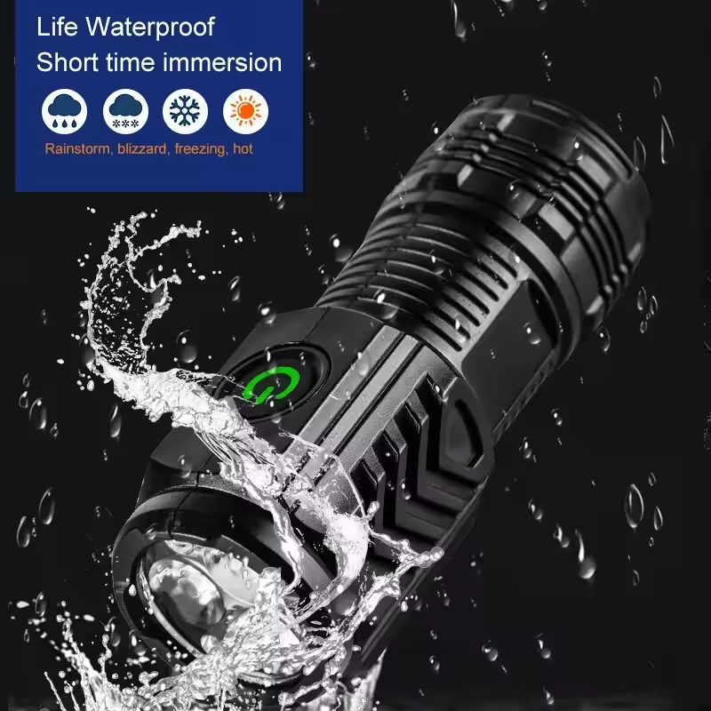 Torcia MINI LED super luminosa - Outdoor Camping Adventure Lamp recensione e prezzo